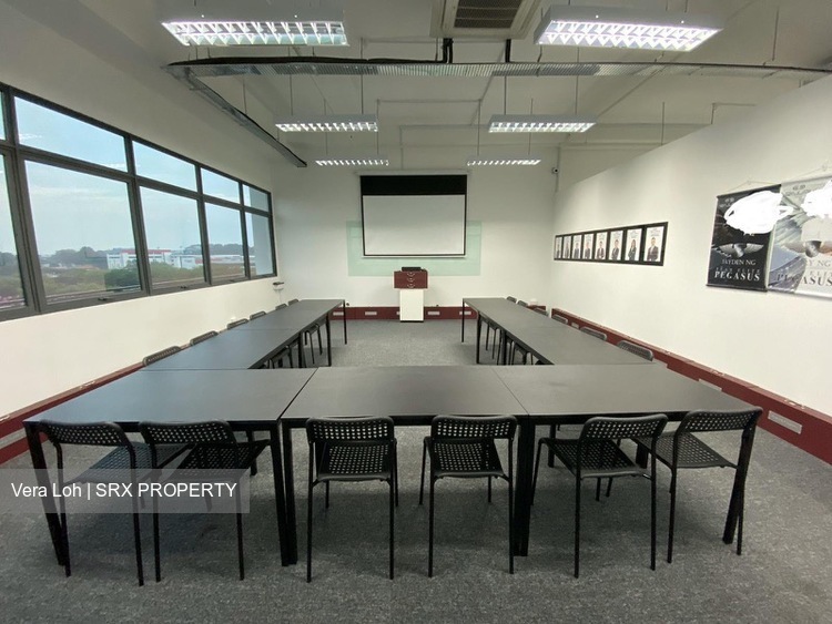 Link @Ang  Mo Kio, Mrt, Ramp up  (D20), Factory #237496551